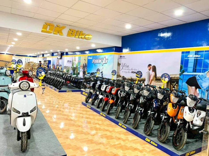 Khách hàng vẫn được hưởng chính sách bảo hành đầy đủ khi mua xe đạp điện DK Cola tại những đại lý phân phối chính hãng của DKBike