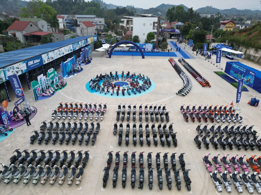 Toàn cảnh khu vực trưng bày và trải nghiệm sản phẩm DKBike 2026