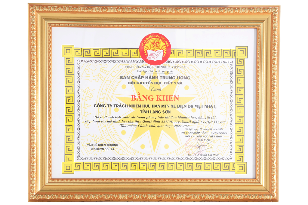 Hội Khuyến học Việt Nam trao tặng Bằng khen vì những thành tích xuất sắc trong phong trào thi đua khuyến học, khuyến tài và xây dựng các mô hình học tập giai đoạn 2021–2025.